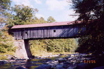 Upper Falls Bridge. Photo by Liz Keating, September 23, 2005